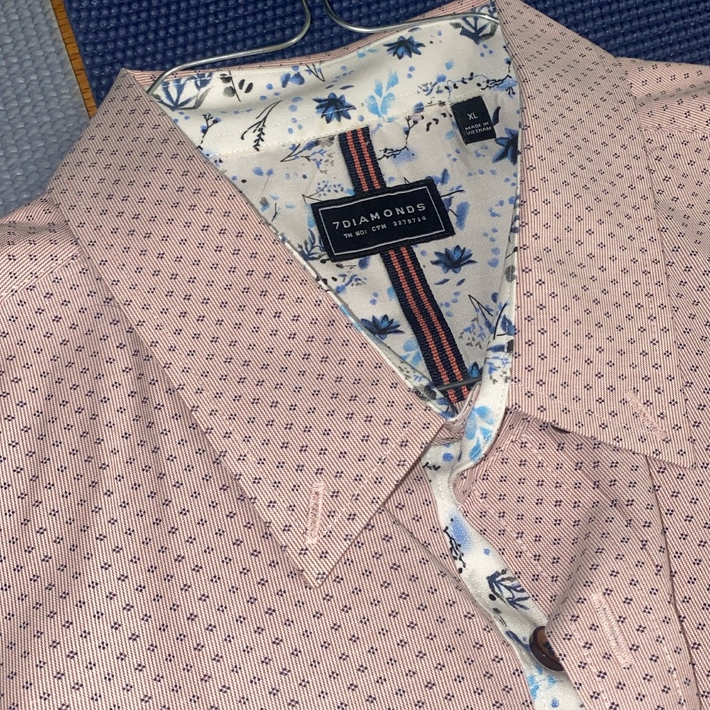 7Diamonds dress shirt